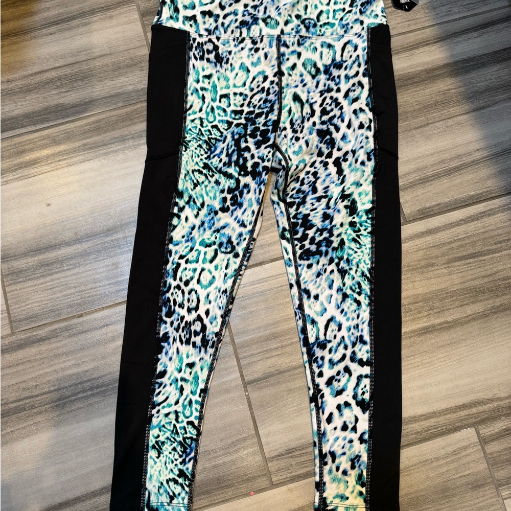 Rise woman’s NWT leggings